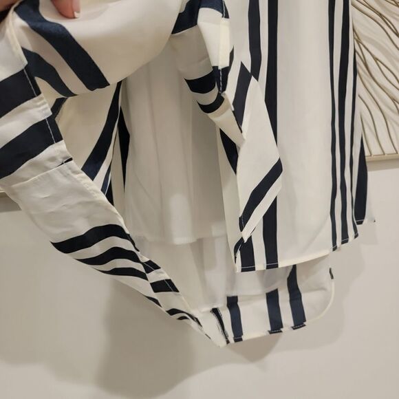 Anthropologie Bishop + Young Ivory Navy Striped High Neck Sleeveless Top Large - Picture 3 of 12